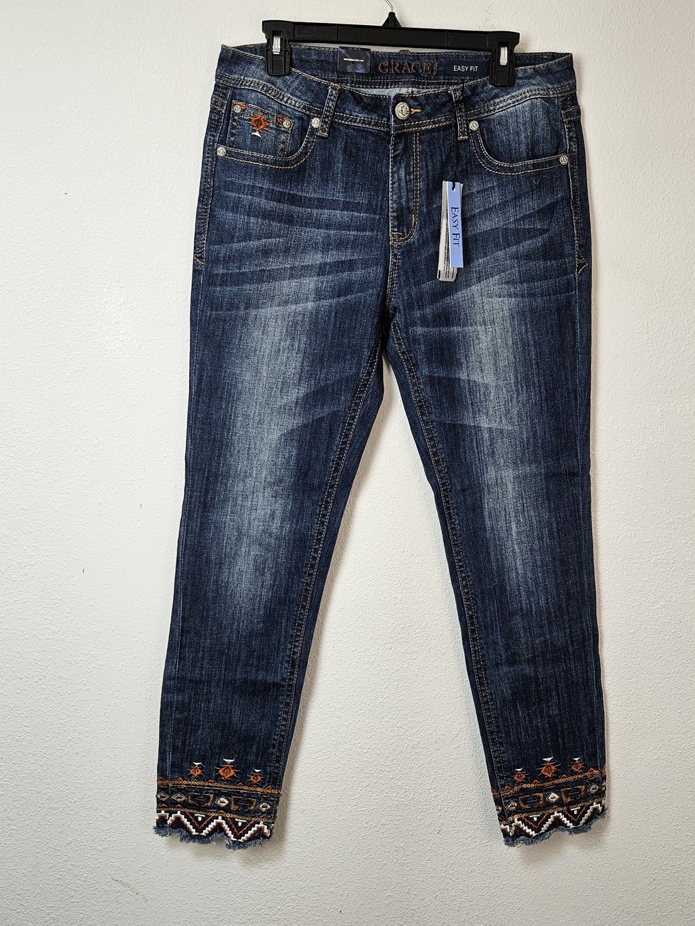 GRACE IN LA Easy Fit  Embroidered Hem Dark Wash Jeans Size 32 Western Boho New
